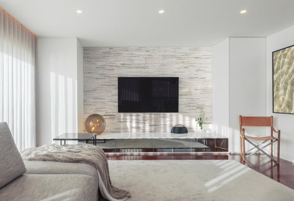 Marble Wall Panels 1Sqm as installed in a contemporary living room